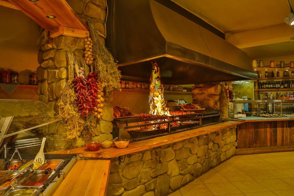 Hotel Krakowiacy I Gorale à Krzyszkowice Extérieur photo