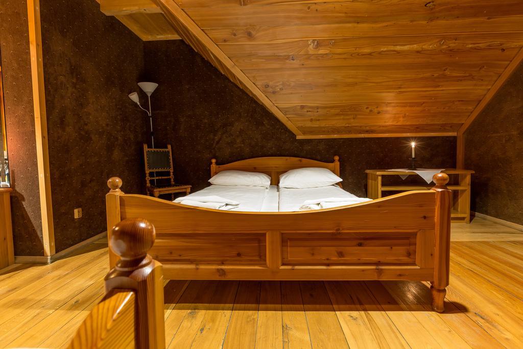 Hotel Krakowiacy I Gorale à Krzyszkowice Extérieur photo
